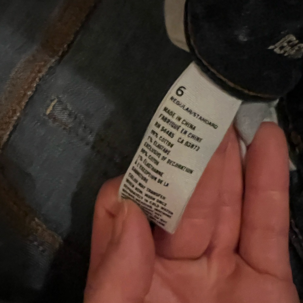 American Eagle Jeans - Picture 2 of 3